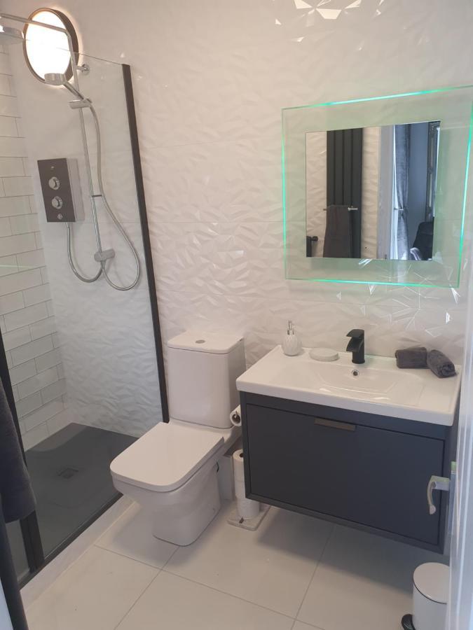 River View Apartment Suite Cork Dış mekan fotoğraf