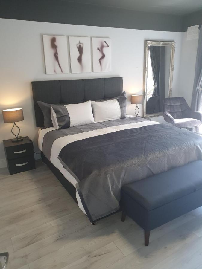 River View Apartment Suite Cork Dış mekan fotoğraf