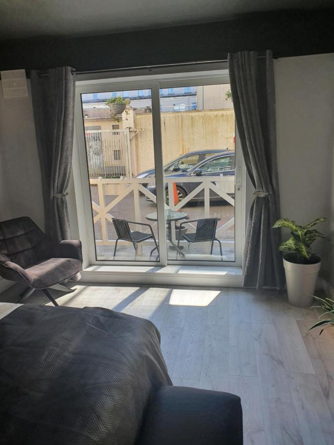 River View Apartment Suite Cork Dış mekan fotoğraf