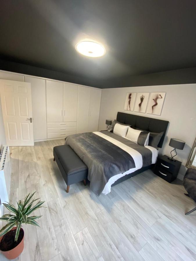 River View Apartment Suite Cork Dış mekan fotoğraf