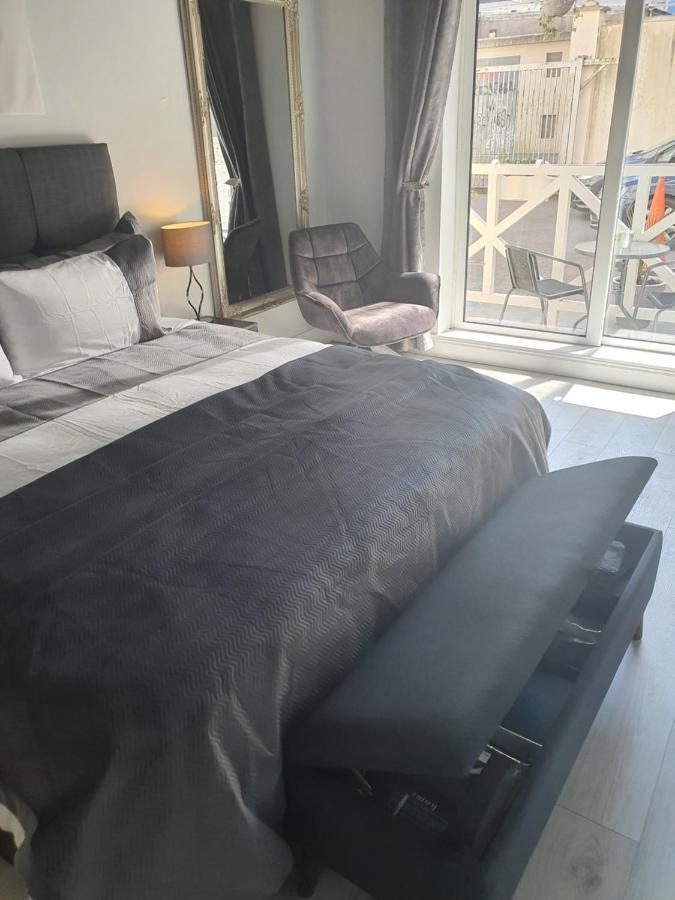 River View Apartment Suite Cork Dış mekan fotoğraf
